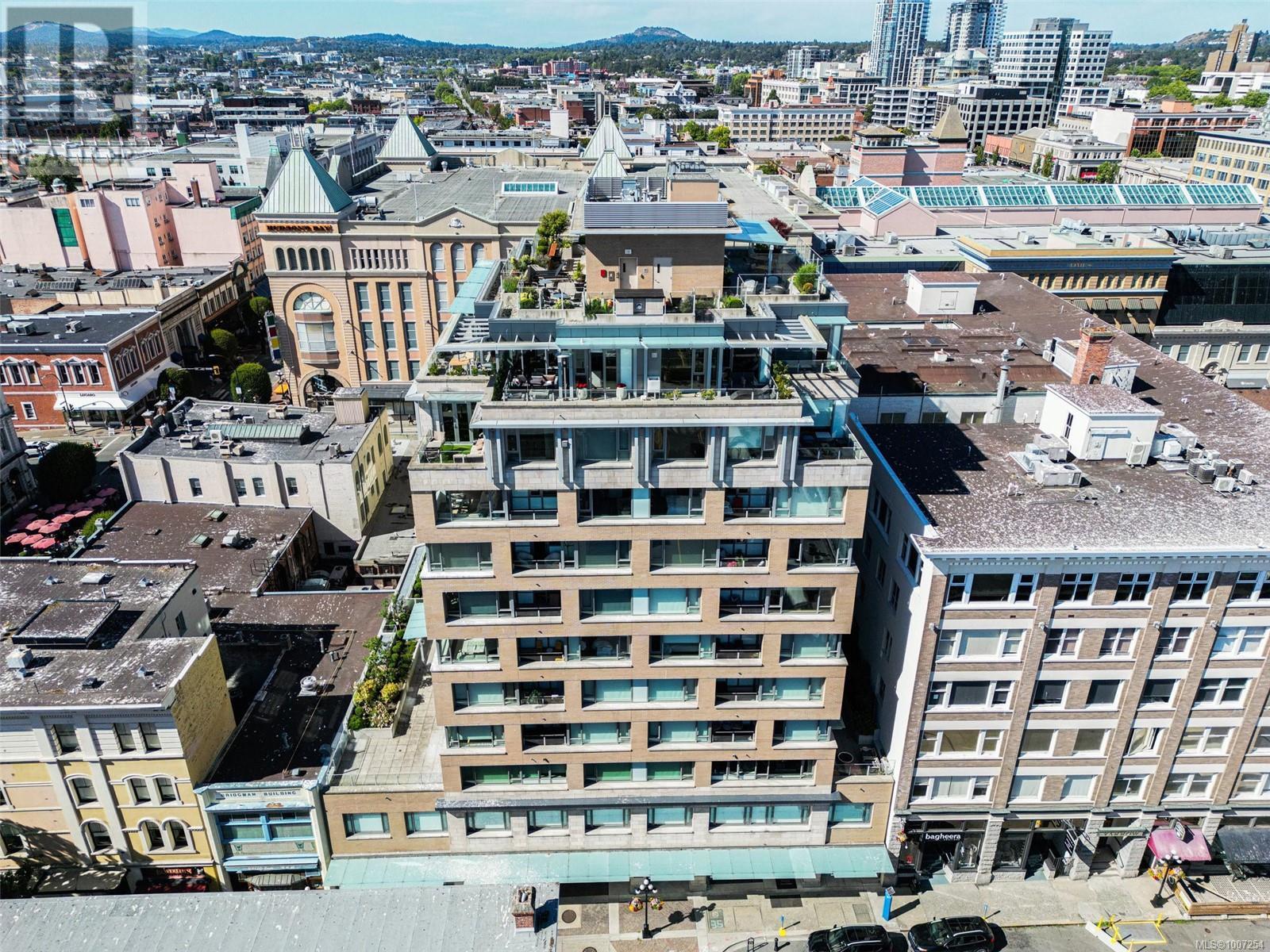 608 Broughton St Unit 504 St, Victoria, BC V8W 1C7
