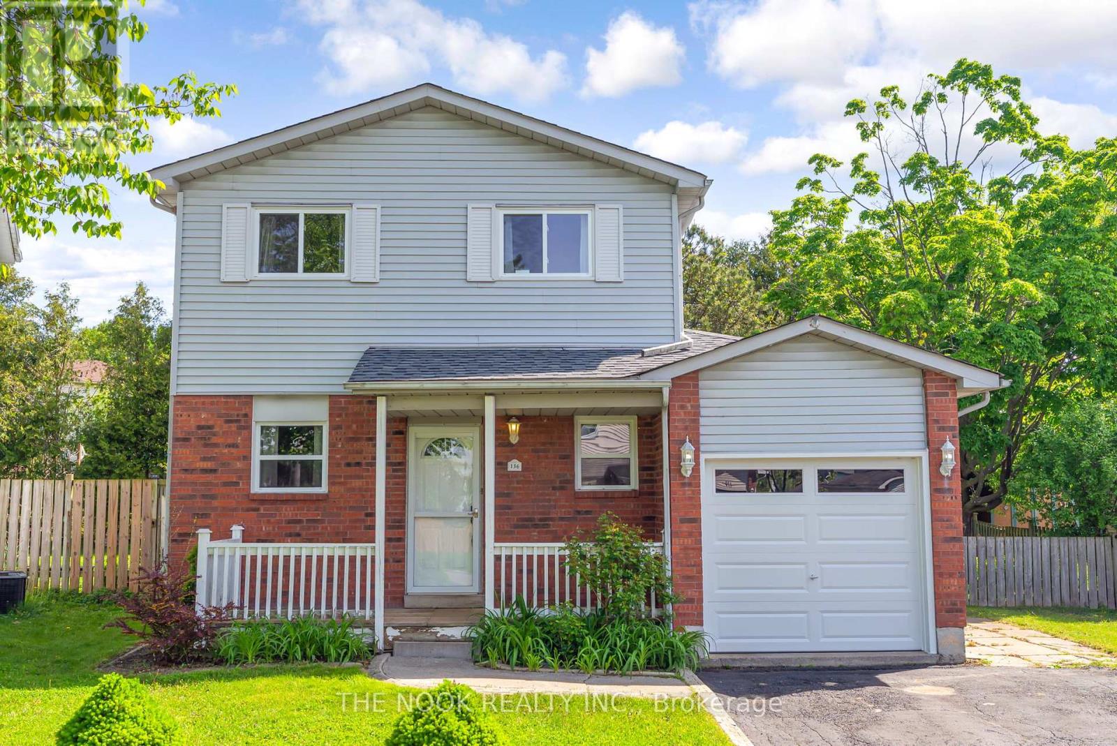136 Peacock Blvd, Port Hope, ON L1A 4G2