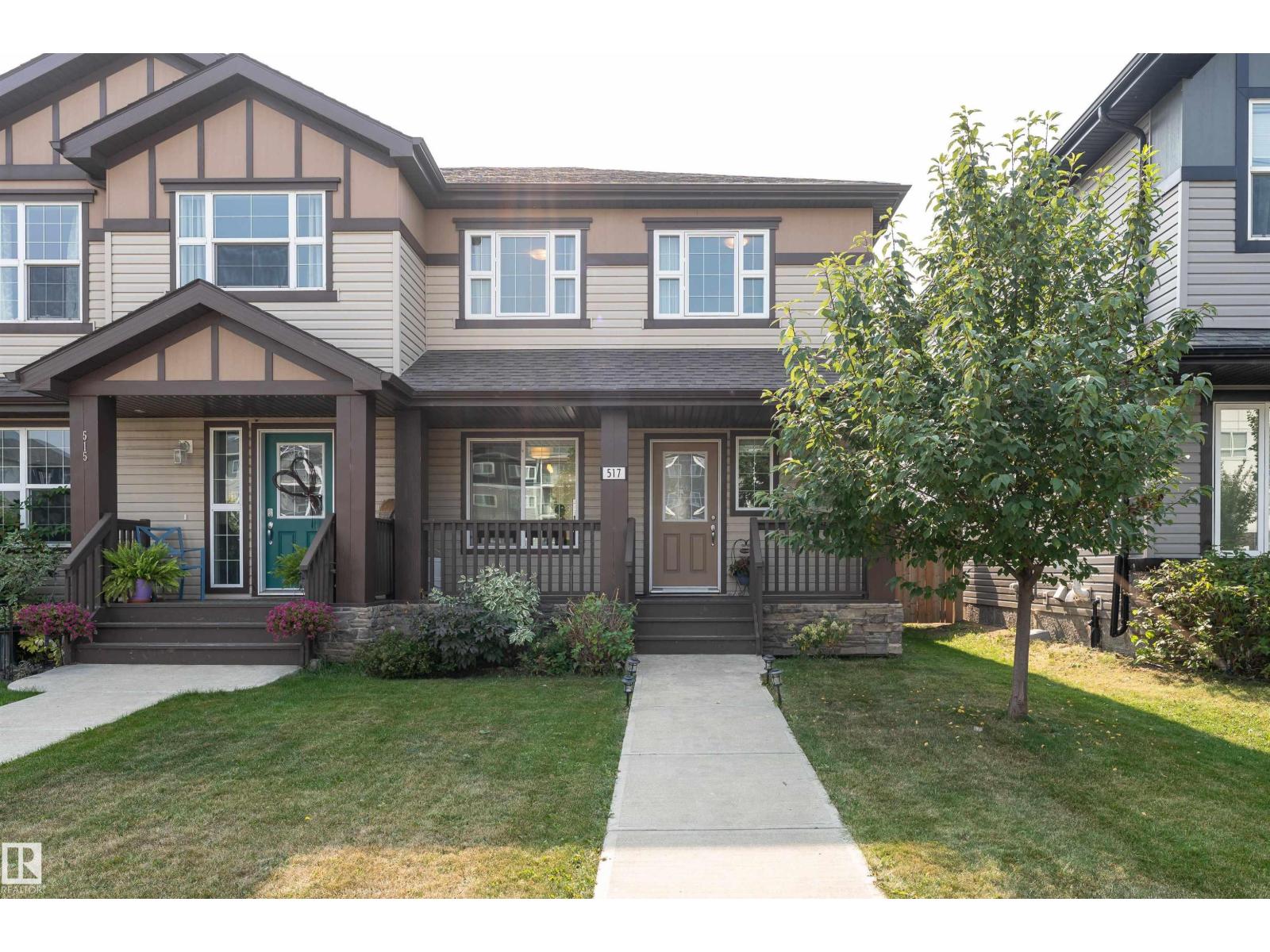 517 Crystallina Nera Dr NW, Edmonton, AB T5Z 0P6