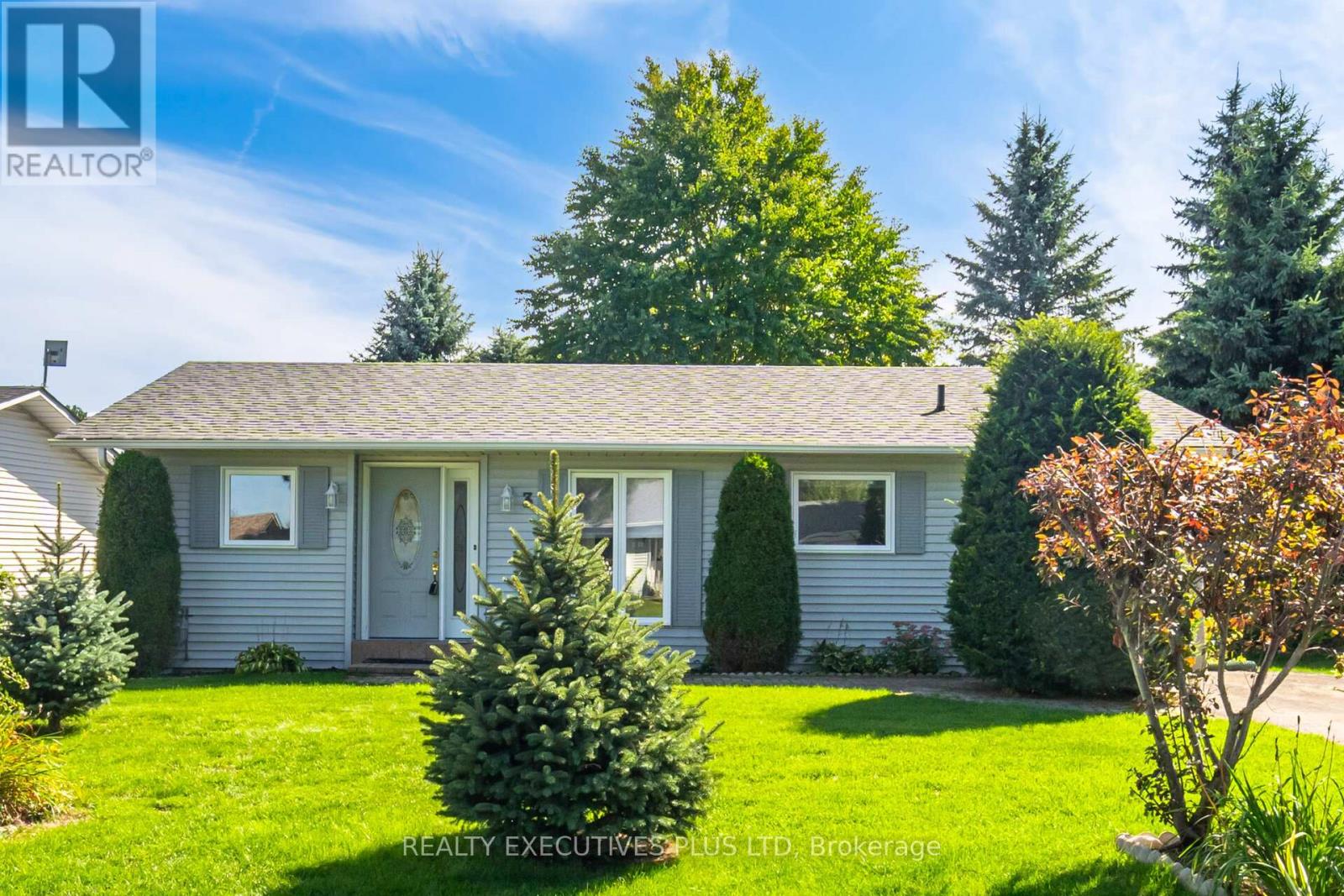 3 Hickory Ct, New Tecumseth, ON L0G 1W0