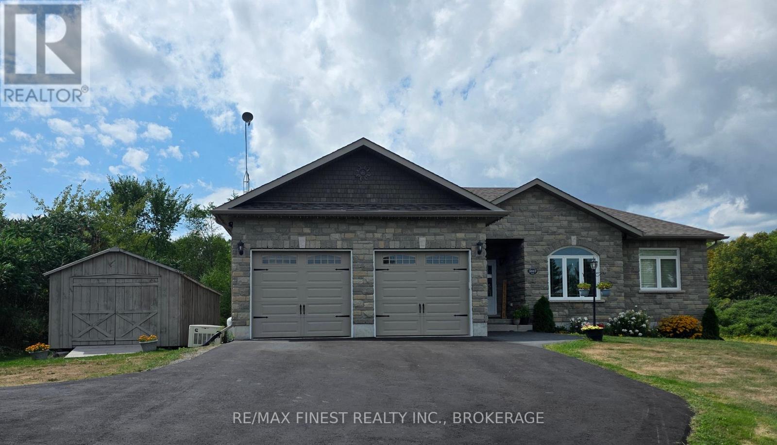 3527 Battersea Rd, Frontenac Frontenac South, ON K0H 2H0