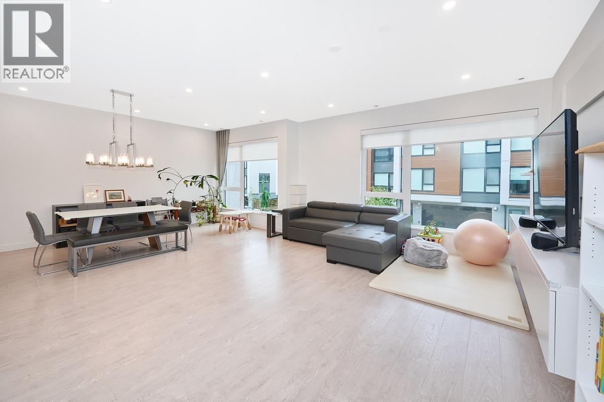 3597 Malsum Drive Unit 30, North Vancouver, BC V7G 0B2