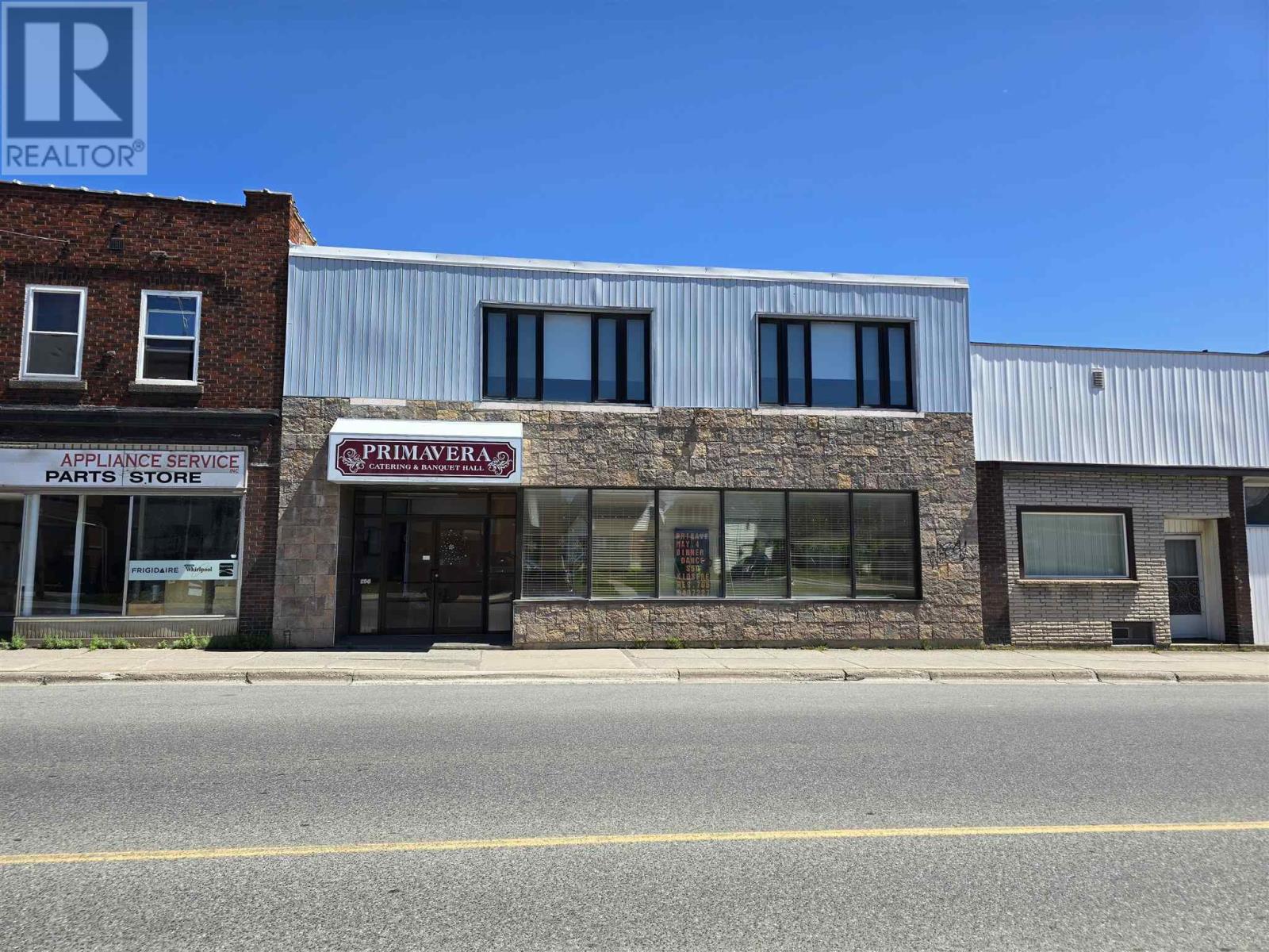 256 Wellington St, Sault Ste. Marie, ON P6A 2L5
