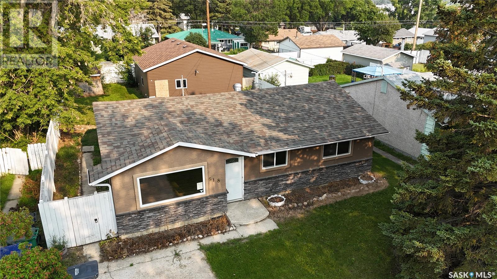 518 U Ave S, Saskatoon, SK S7M 3C7