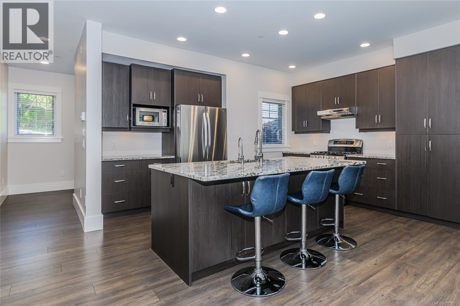 2693 Traverse Ter, Langford, BC V9B 0N9