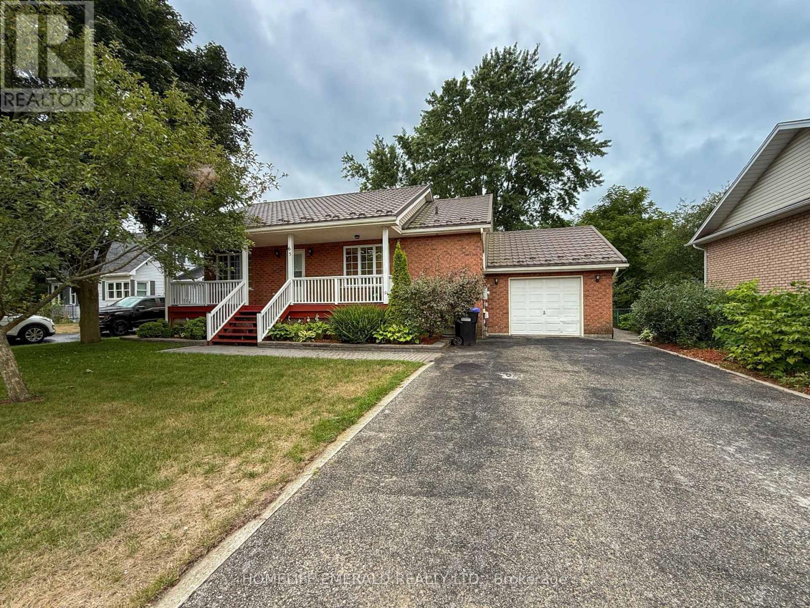 65 Vernon St, Essa, ON L0M 1B0