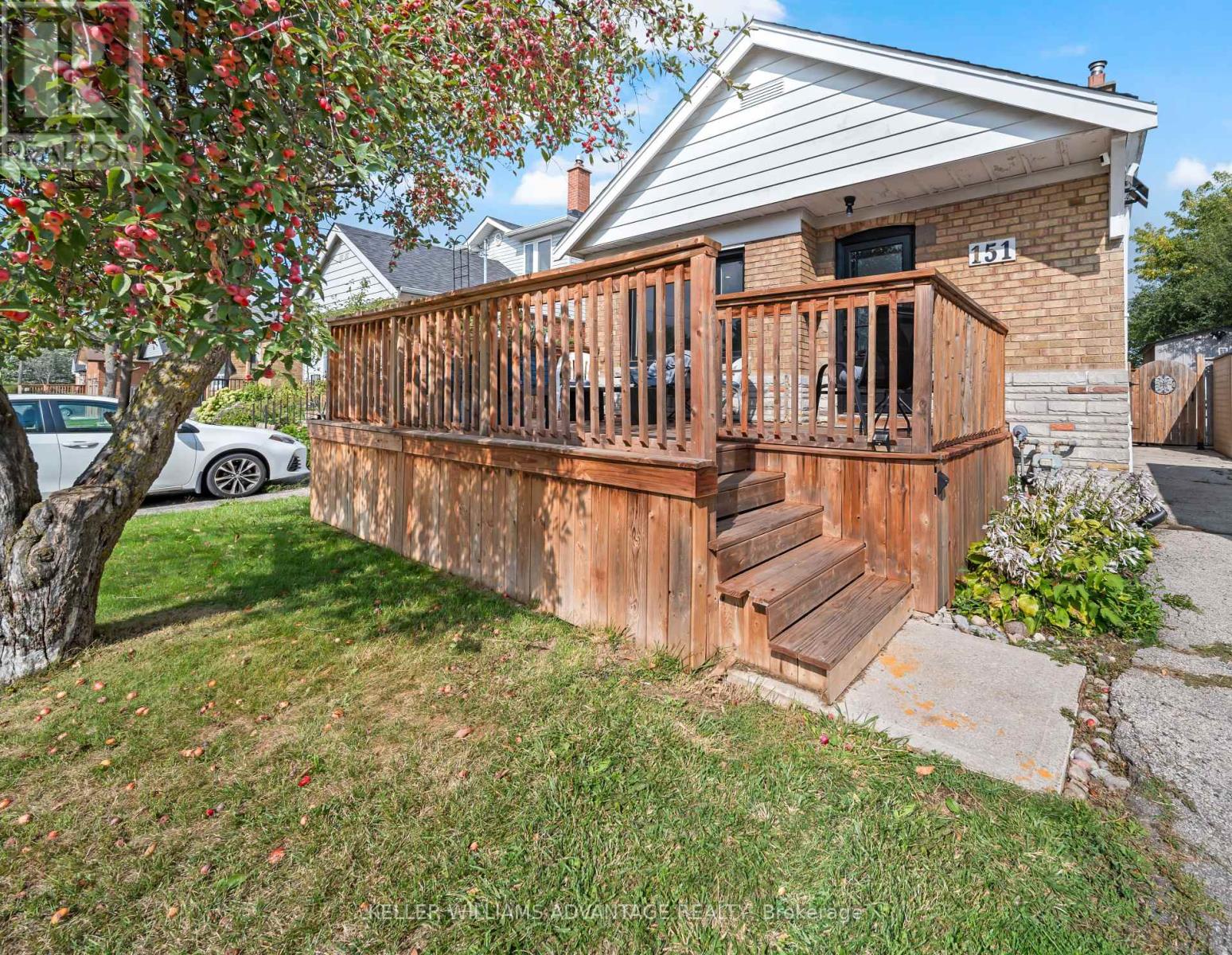 151 N Bonnington Ave, Toronto, ON M1K 1Y2