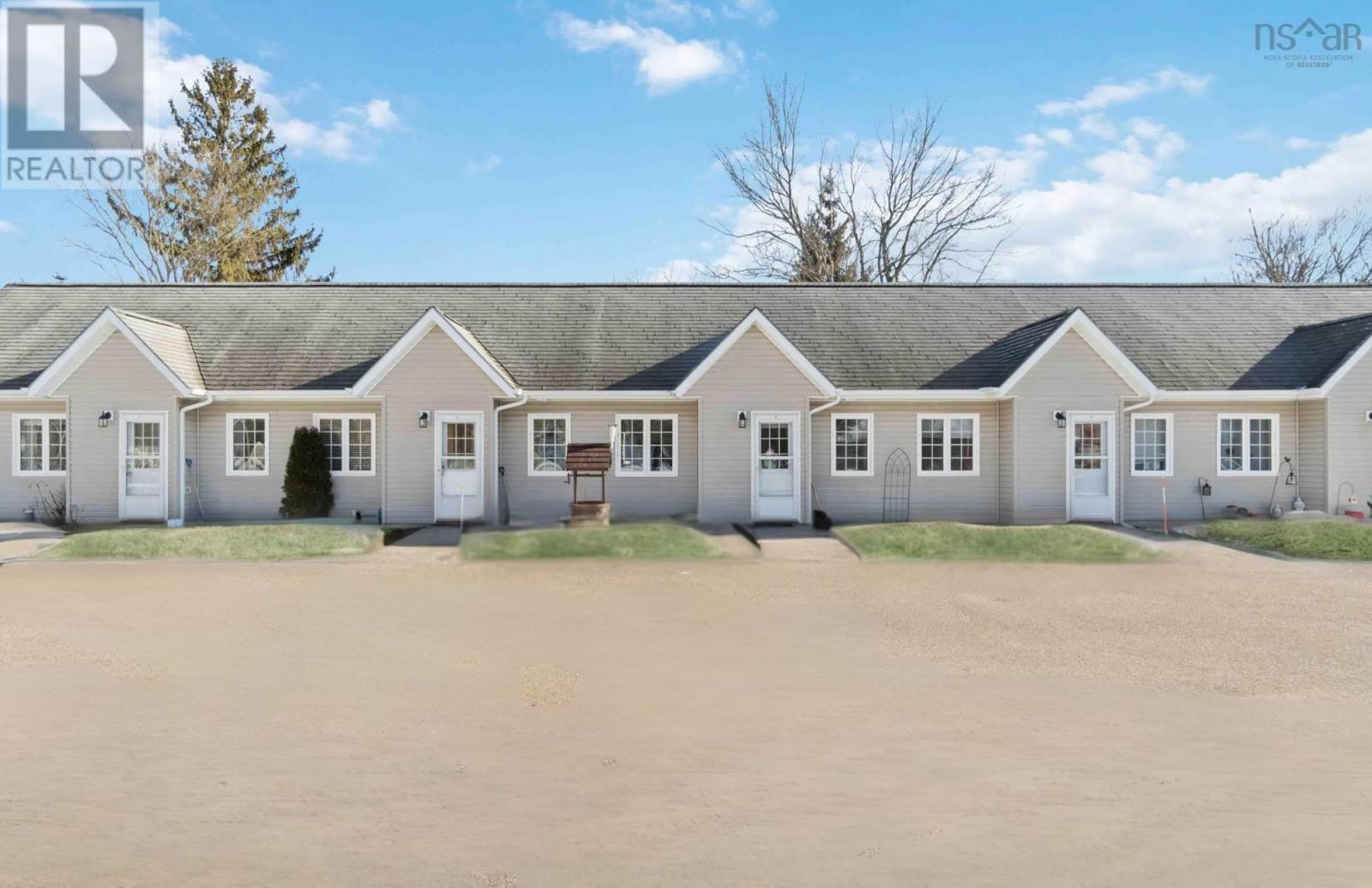 1486 Magee Dr, Kingston, NS B0P 1R0