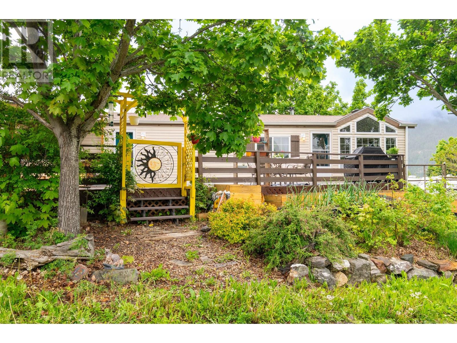 6696 Sunnybrae Canoe Point Road Unit 12, Tappen, BC V0E 2X1