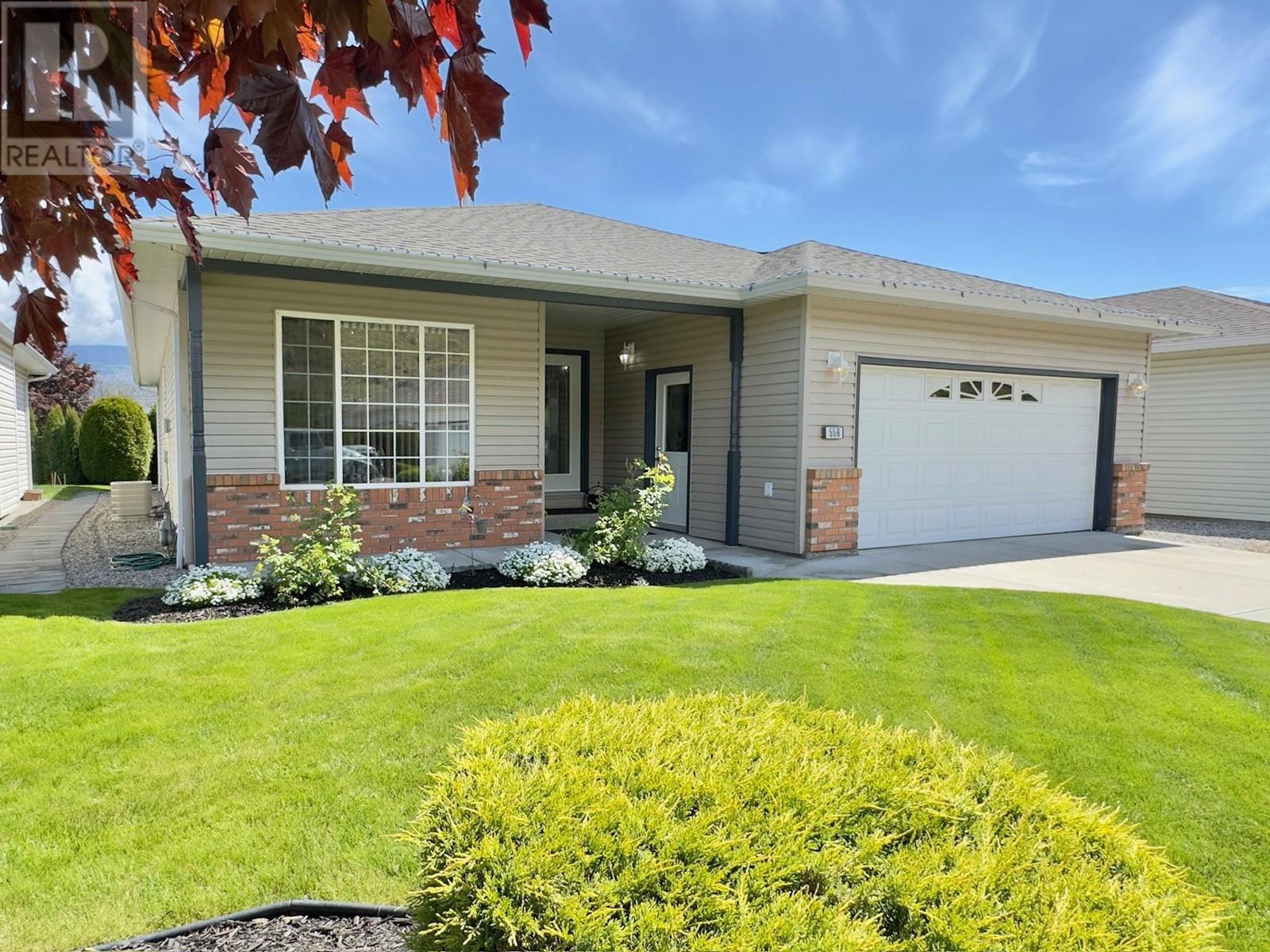 556 Red Wing Dr, Penticton, BC V2A 8K6