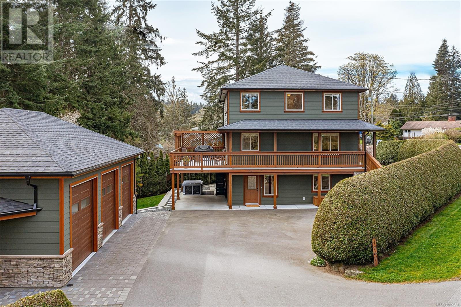 1747 Whiffin Spit Rd, Sooke, BC V9Z 0T9