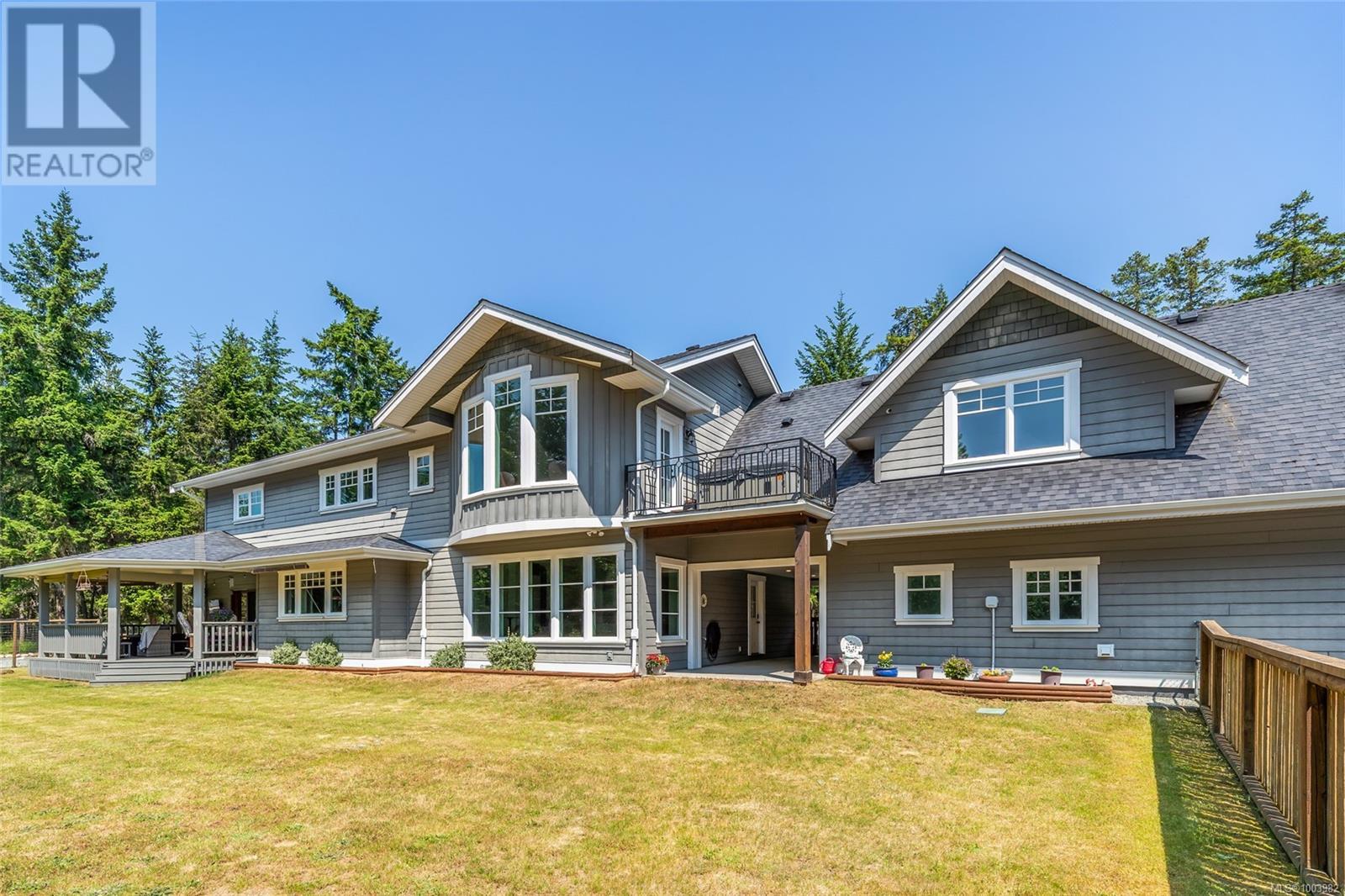 2200 Honey Wulff Close, Nanoose Bay, BC V9P 9L6