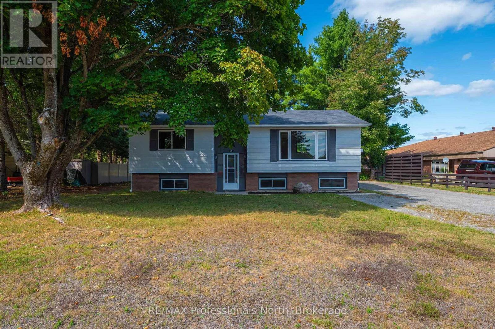 26 Prentice St, Minden Hills, ON K0M 2K0