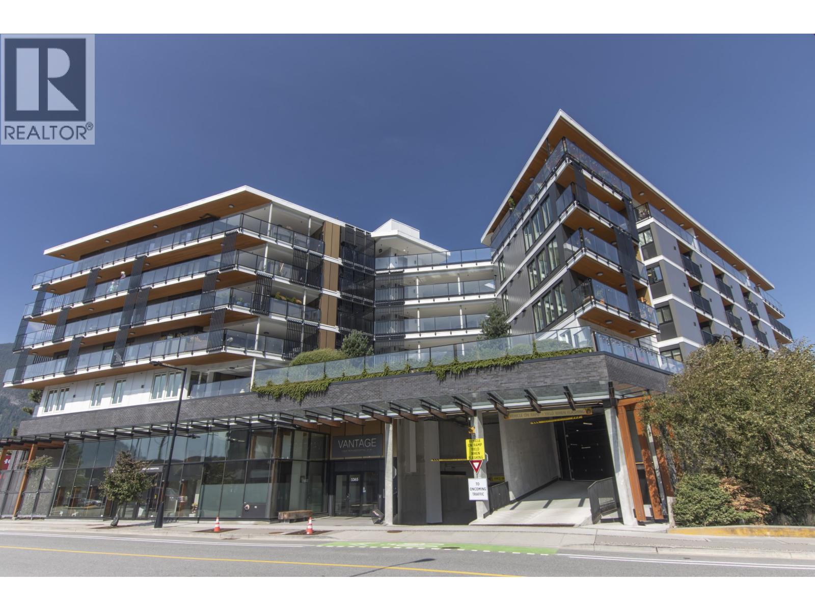 1365 Pemberton Avenue Unit 416, Squamish, BC V8B 1B7