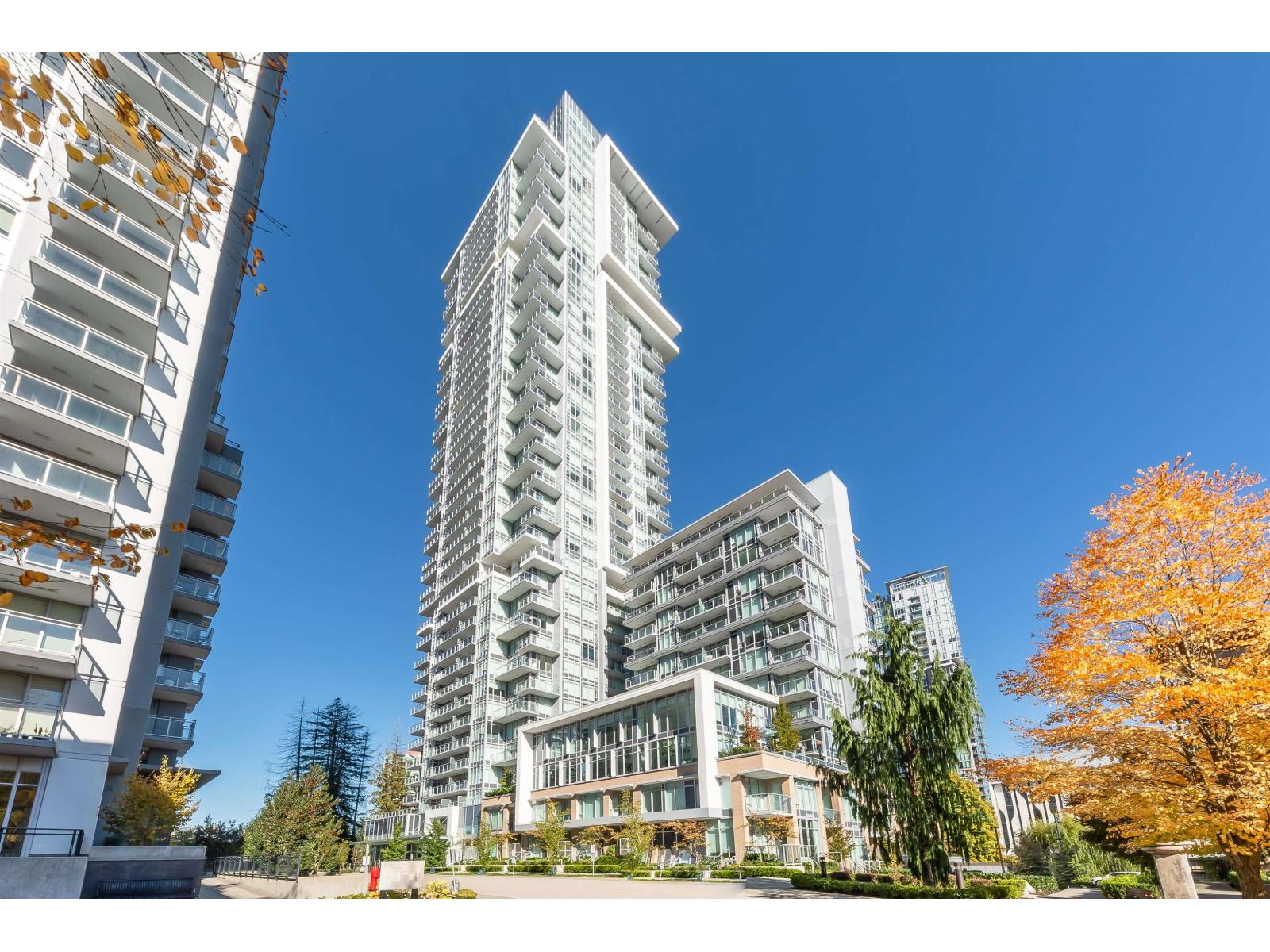 13350 Central Avenue Unit 3305, Surrey, BC V3T 0S1