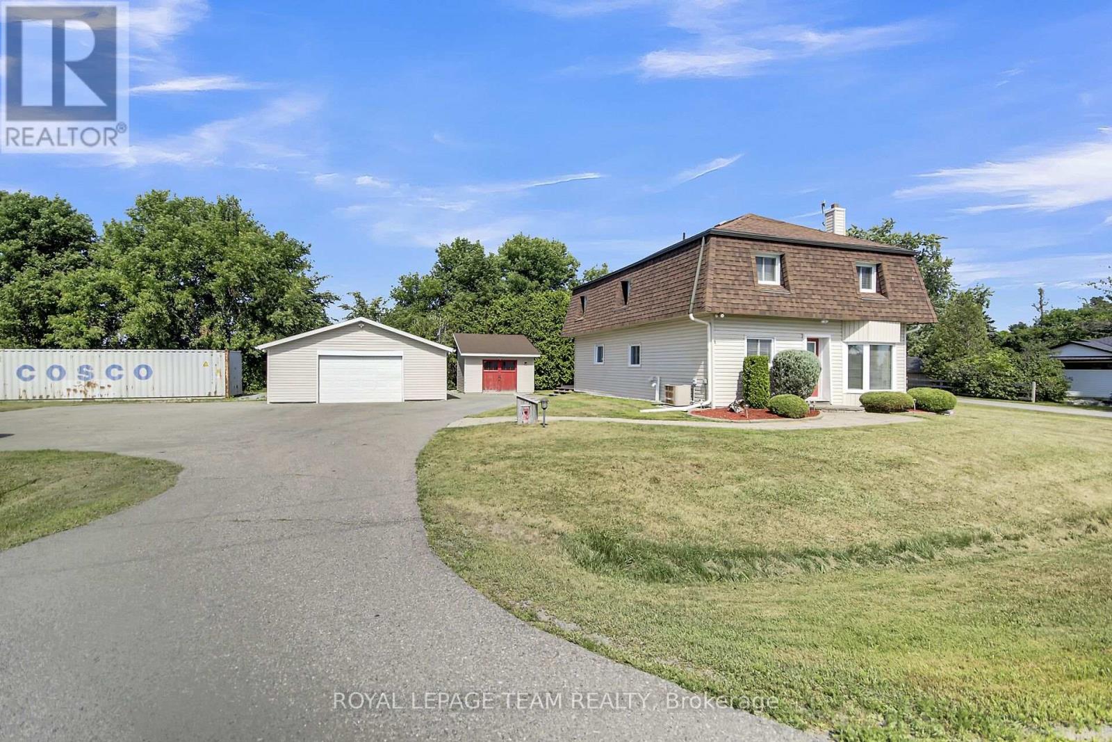 5745 Fourth Line Rd, Ottawa, ON K0A 2T0
