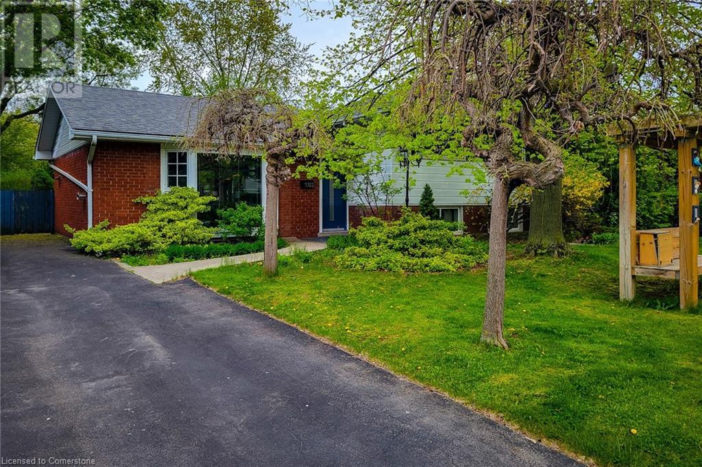 5322 Windermere Dr, Burlington, ON L7L 3M1