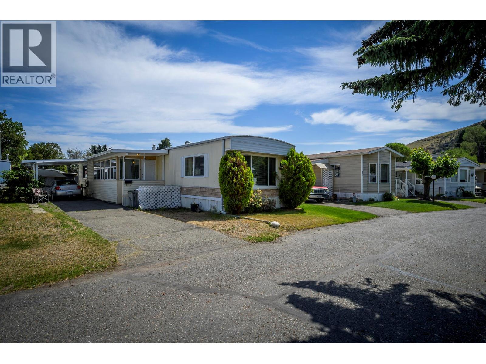 2400 Oakdale Way Unit 216, Kamloops, BC V2B 6W7
