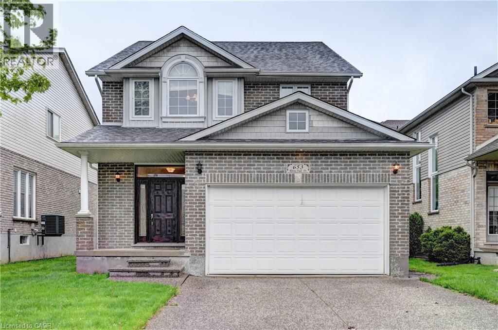 653 Rhine Fall Dr, Waterloo, ON N2V 2S8