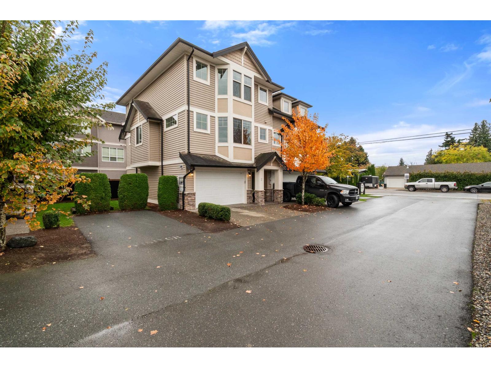 9280 Broadway Streetchilliwack Proper East Unit 2, Chilliwack, BC V2P 5W4
