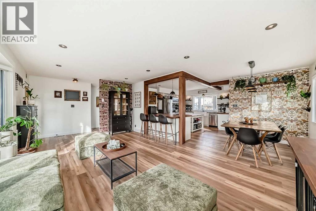 2155 Mackid Cres NE, Calgary, AB T2E 6B5