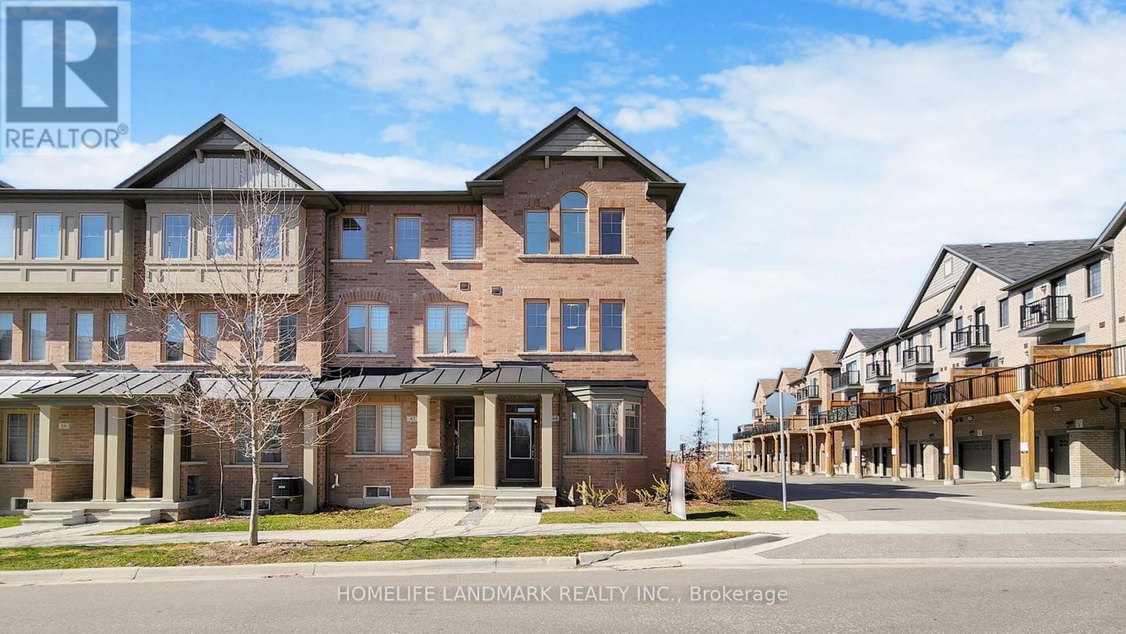 44 Robert Joffre Leet Ave, Markham, ON L6B 1P8