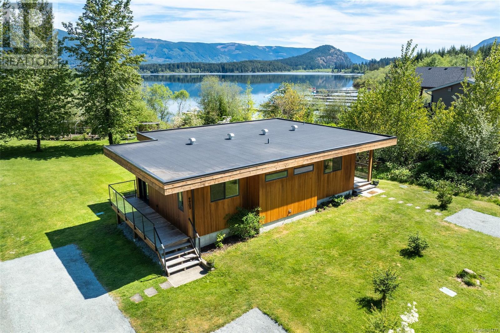 9905 Stinqua Rd, Cowichan Valley F, BC V0R 1Y0