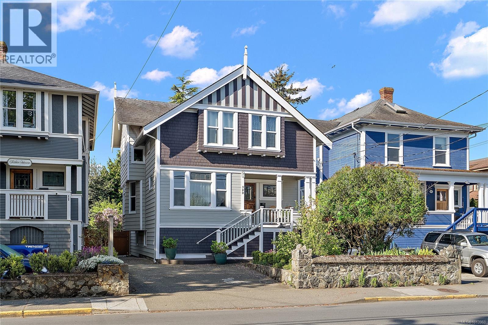 329 Simcoe St, Victoria, BC V8V 1K9
