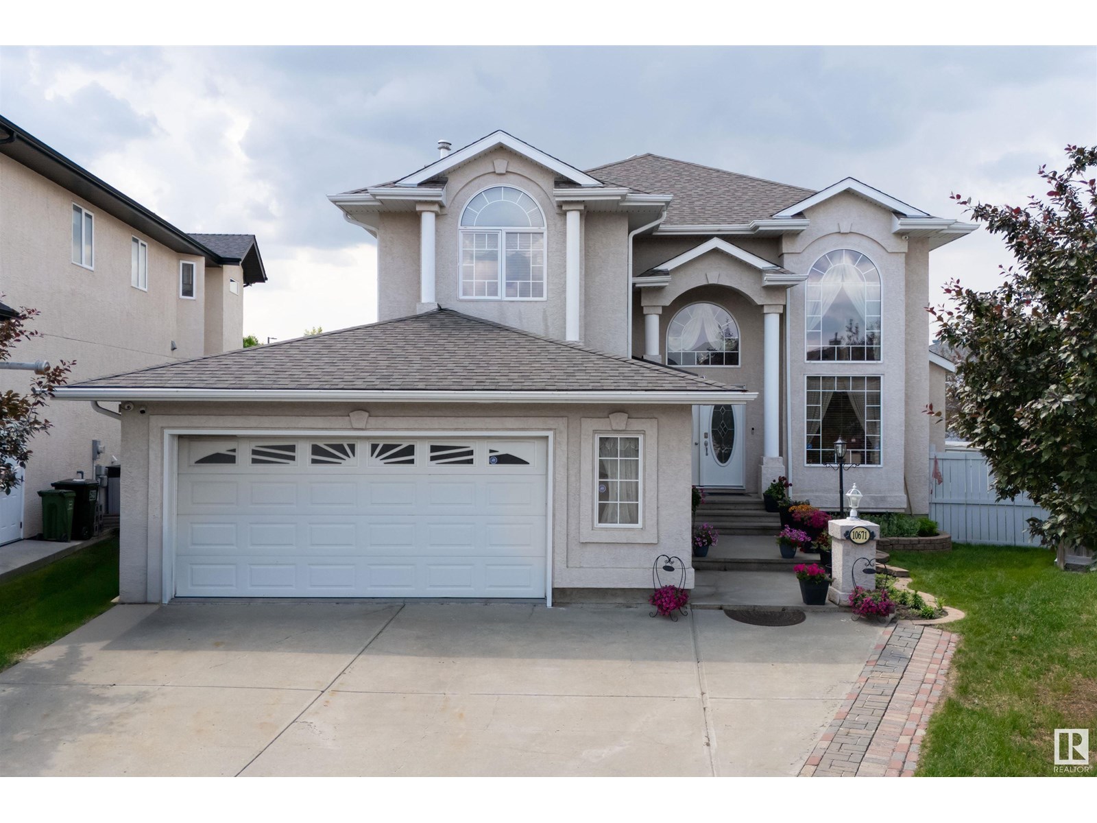 180 Av Nw Unit 10671, Edmonton, AB T5X 6J9