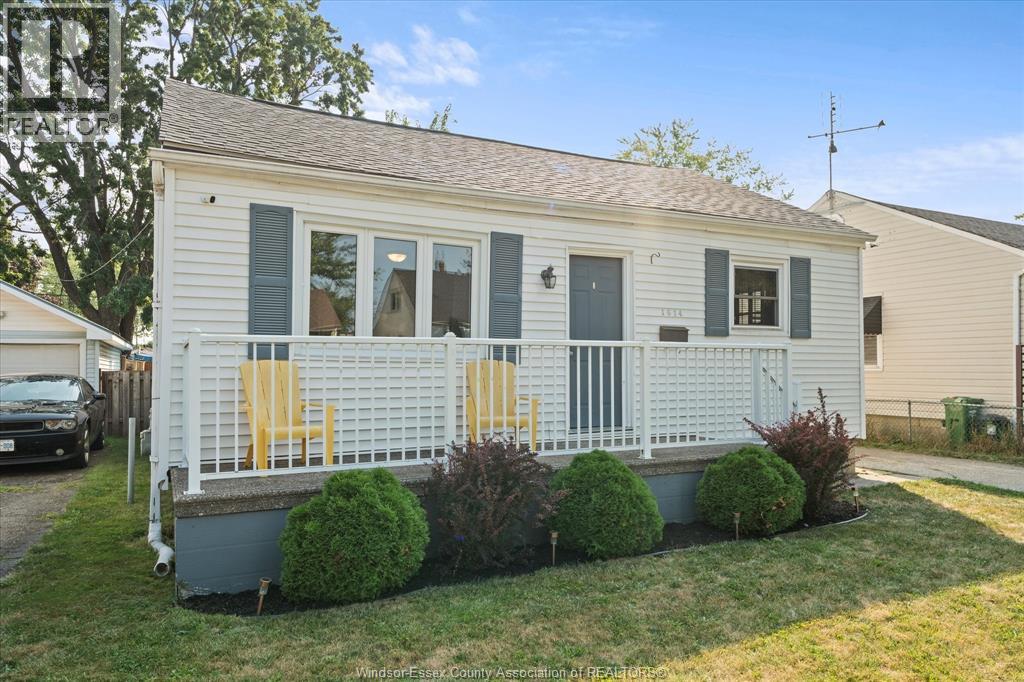 1614 Westcott, Windsor, ON N8Y 4C7