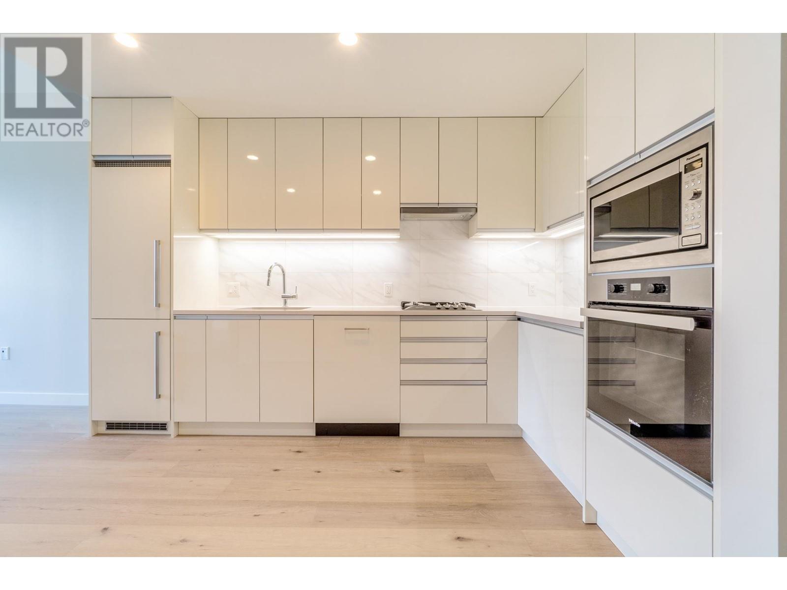 528 W King Edward Avenue Unit 208, Vancouver, BC V5Z 2C3