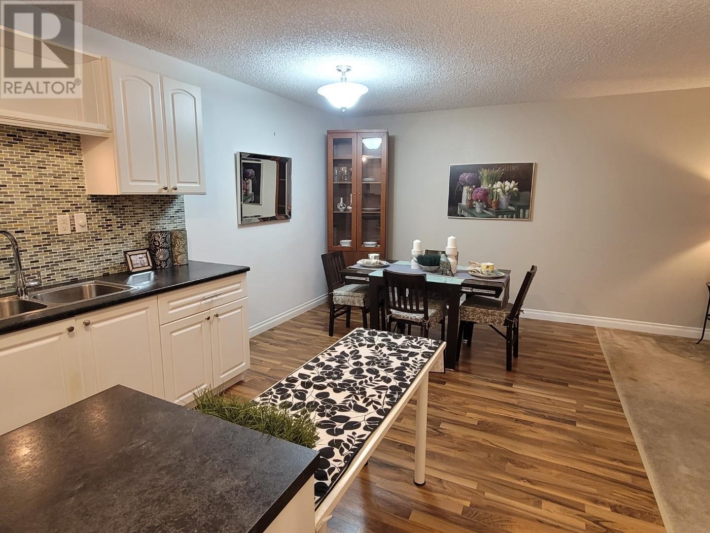 12096 222 Street Unit 106, Maple Ridge, BC V2X 5W1