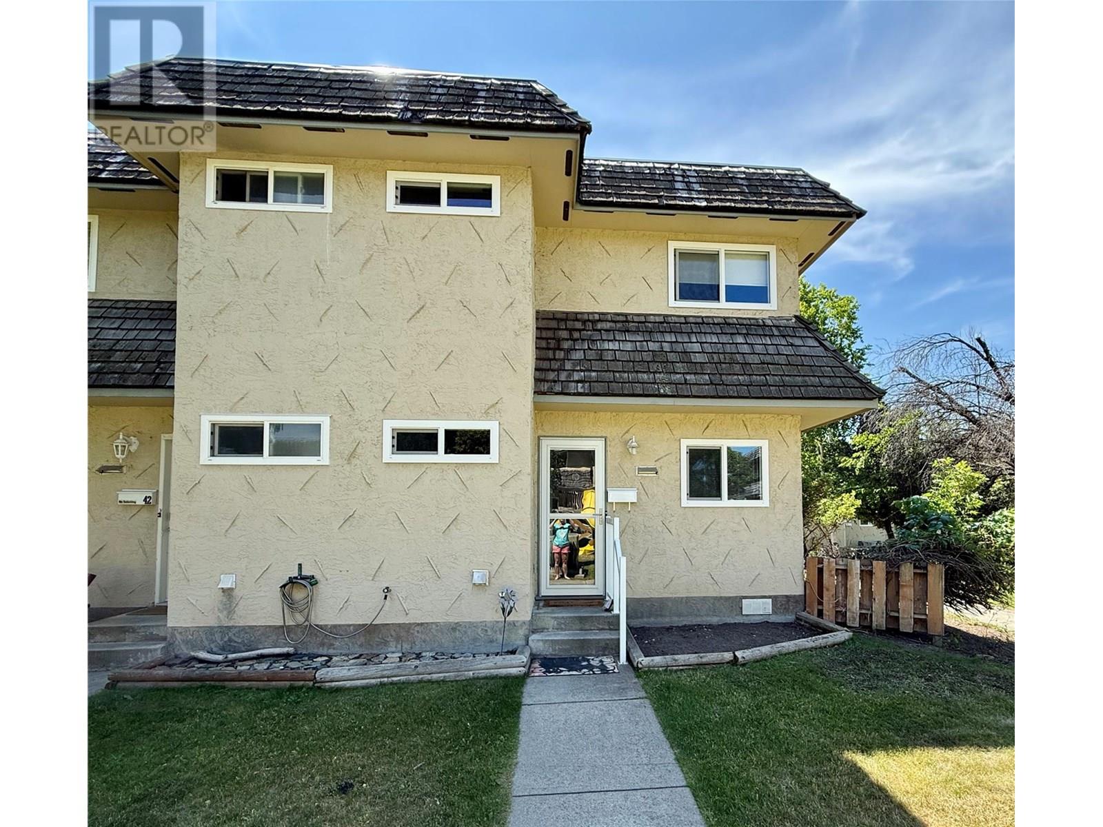 45 Green Avenue W Unit 41, Penticton, BC V2A 7E5