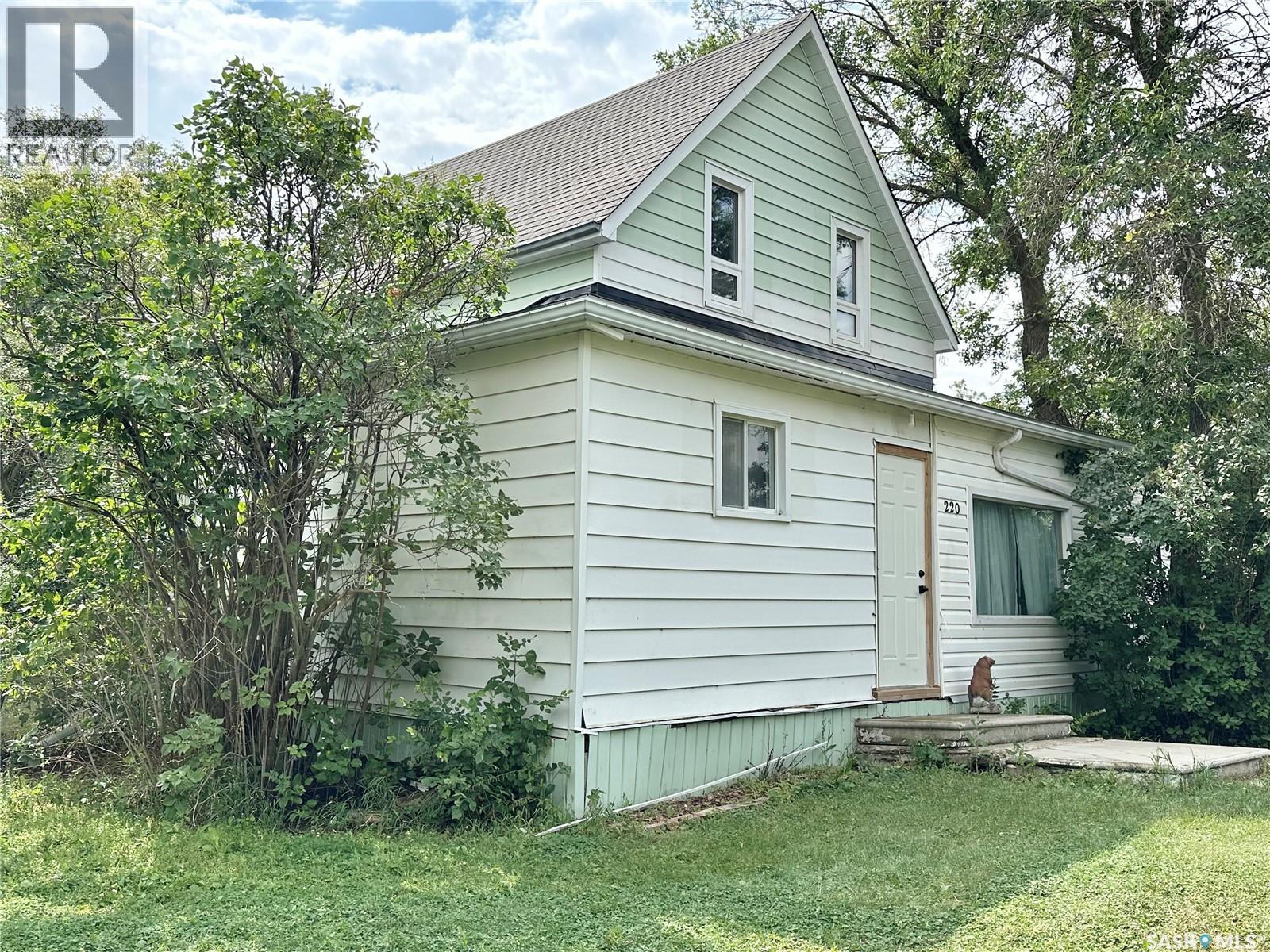 220 Souris St, Milestone, SK S0G 3L0