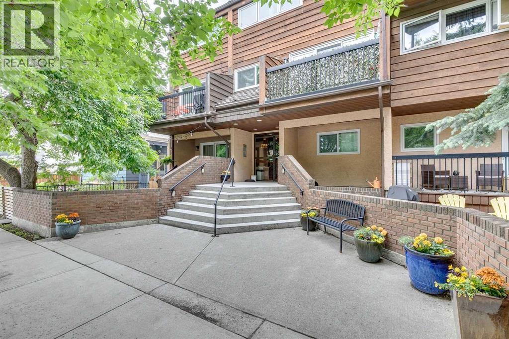 722 4a Street Ne Unit 14, Calgary, AB T2E 3W2