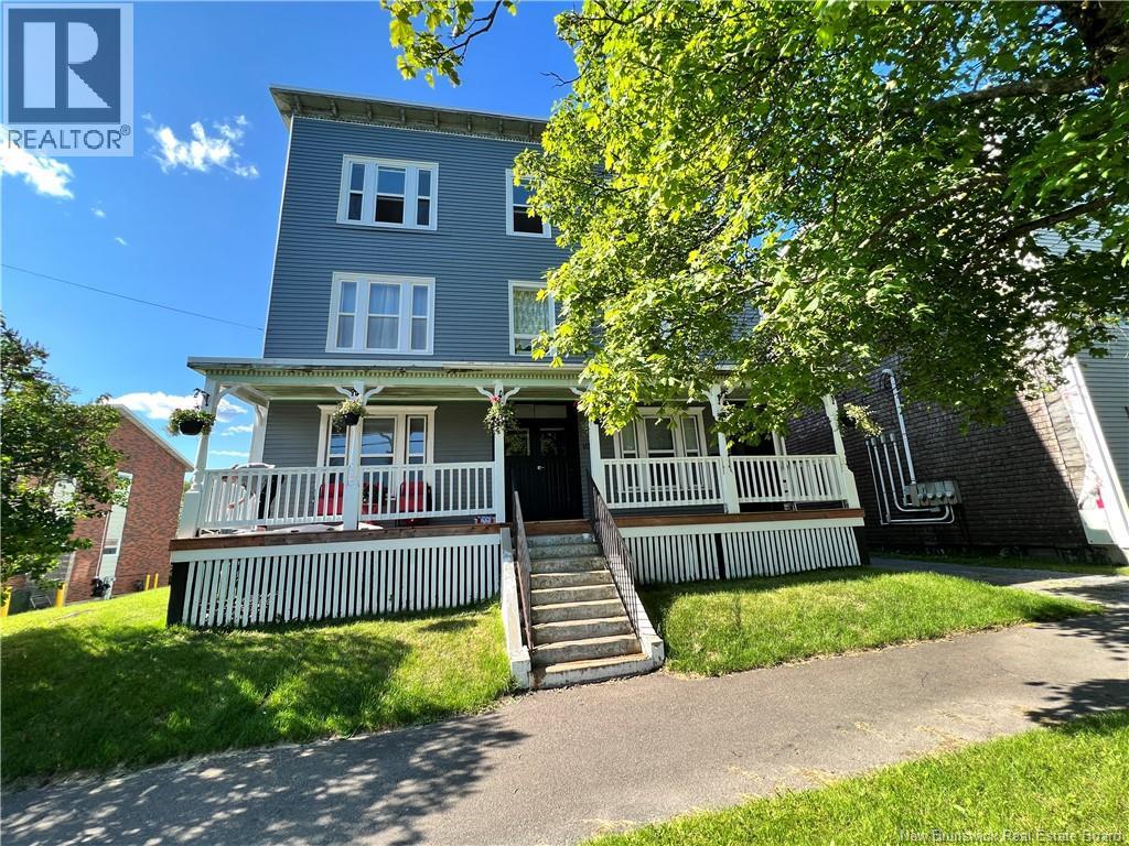109 Broad St, Saint John, NB E2L 1Y7