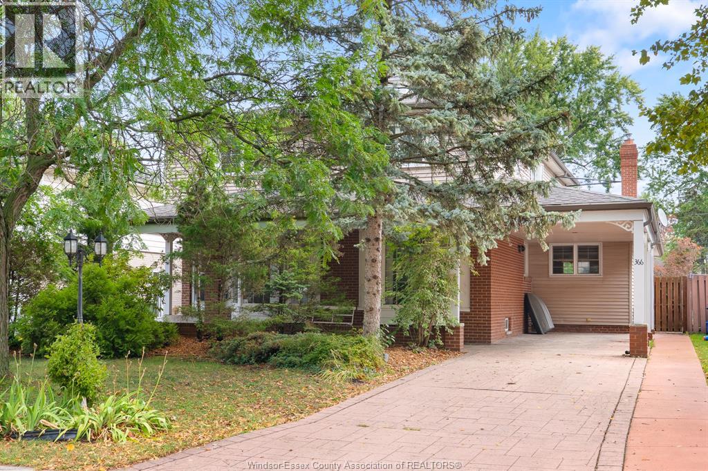 366 Genevieve St, Windsor, ON N8S 3V6