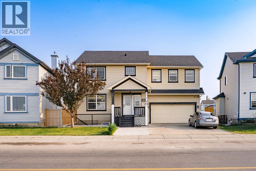 714 Martindale Blvd NE, Calgary, AB T3J 3W3