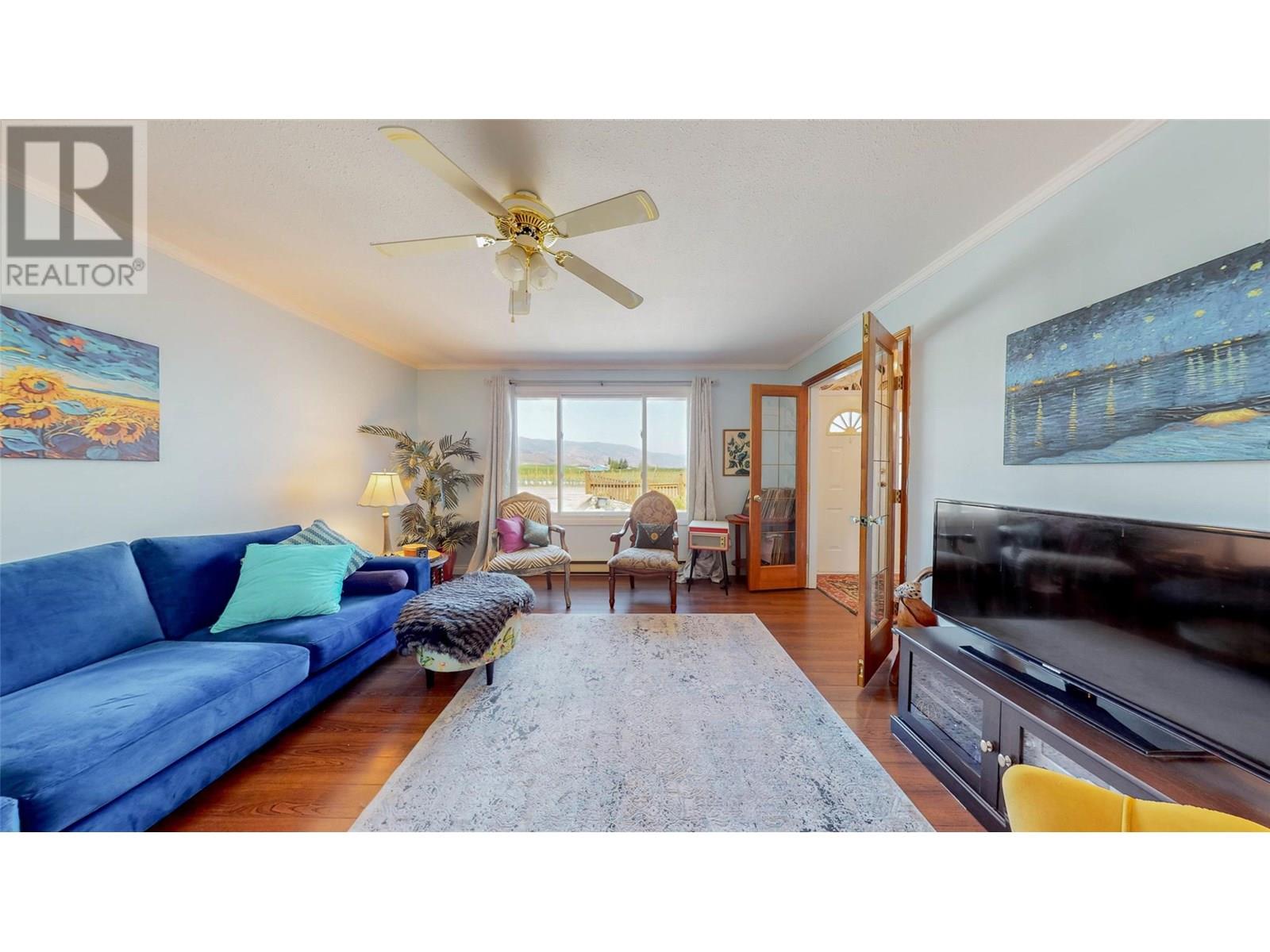 8901 92 Avenue, Osoyoos, BC V0H 1V2