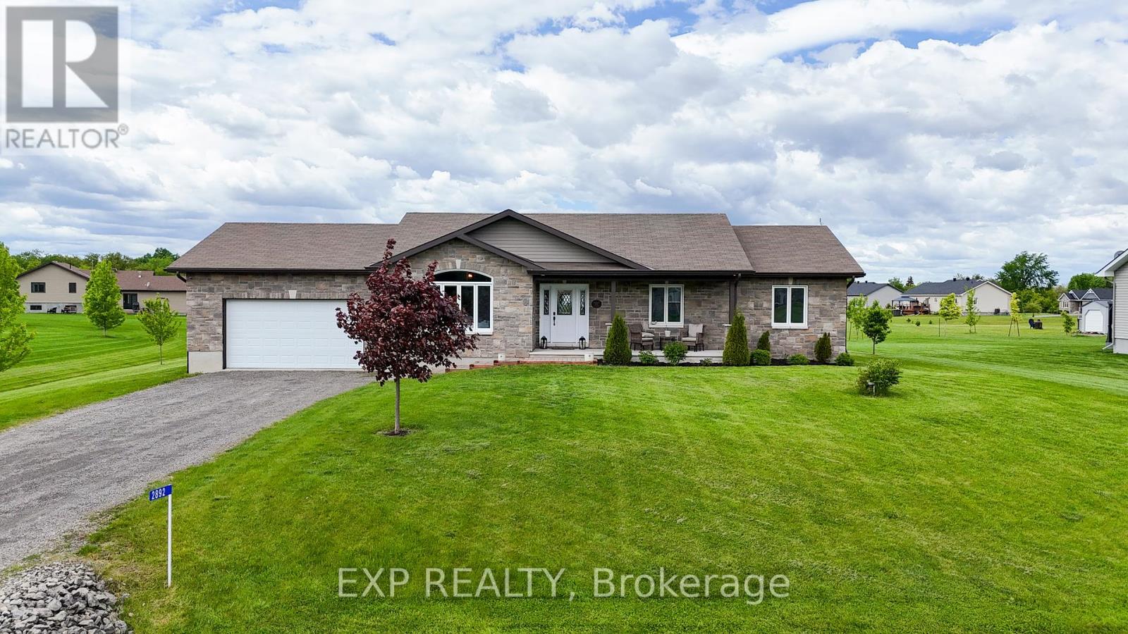 2892 S Nation Way, North Dundas, ON K0E 1W0