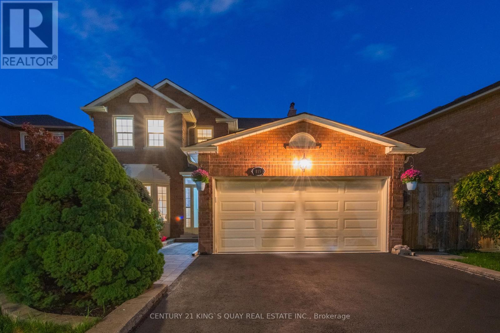 115 Valleymede Dr, Richmond Hill Doncrest, ON L4B 1T6