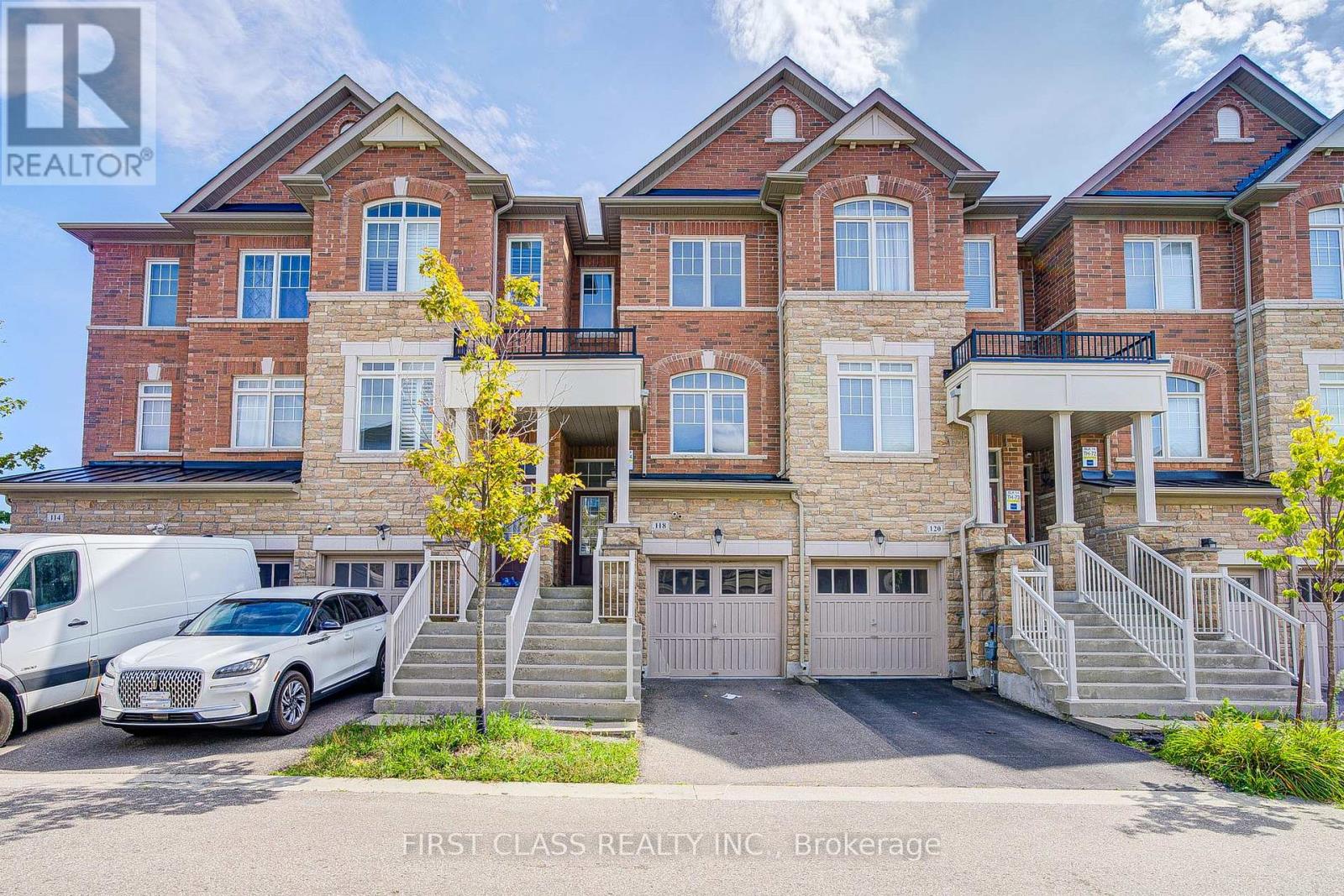 118 Dundas Way, Markham, ON L6E 0T1