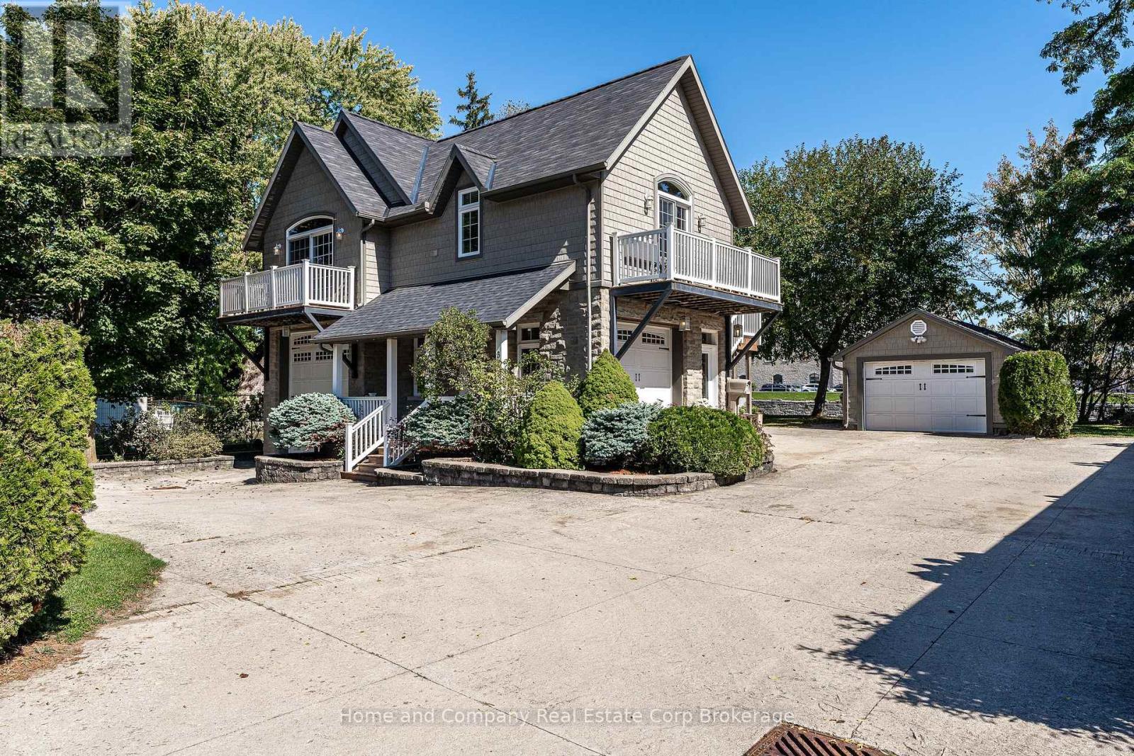 35 Thomas St, St. Marys, ON N4X 1A2