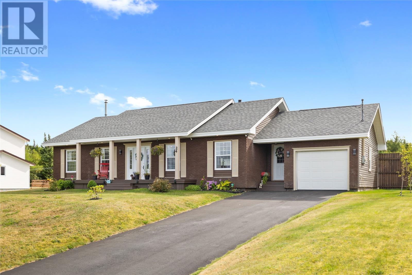 22-24 Kingmans Cove Rd, Fermeuse, NL A0A 2G0