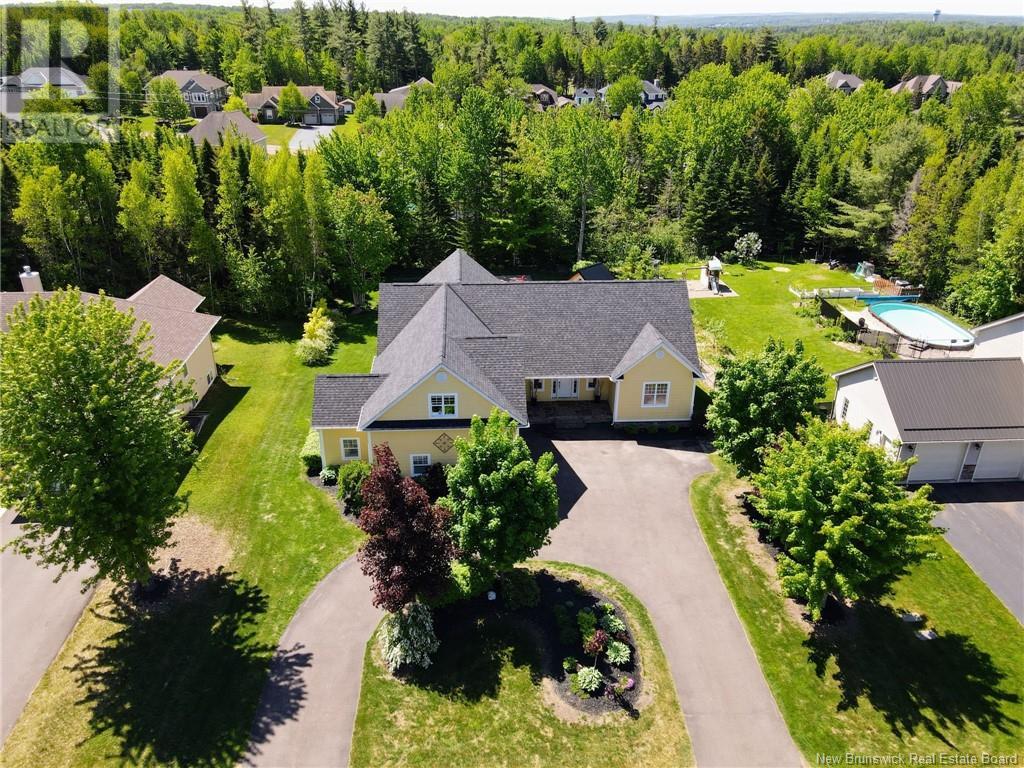 181 Maurice Cres, Dieppe, NB E1A 8R1