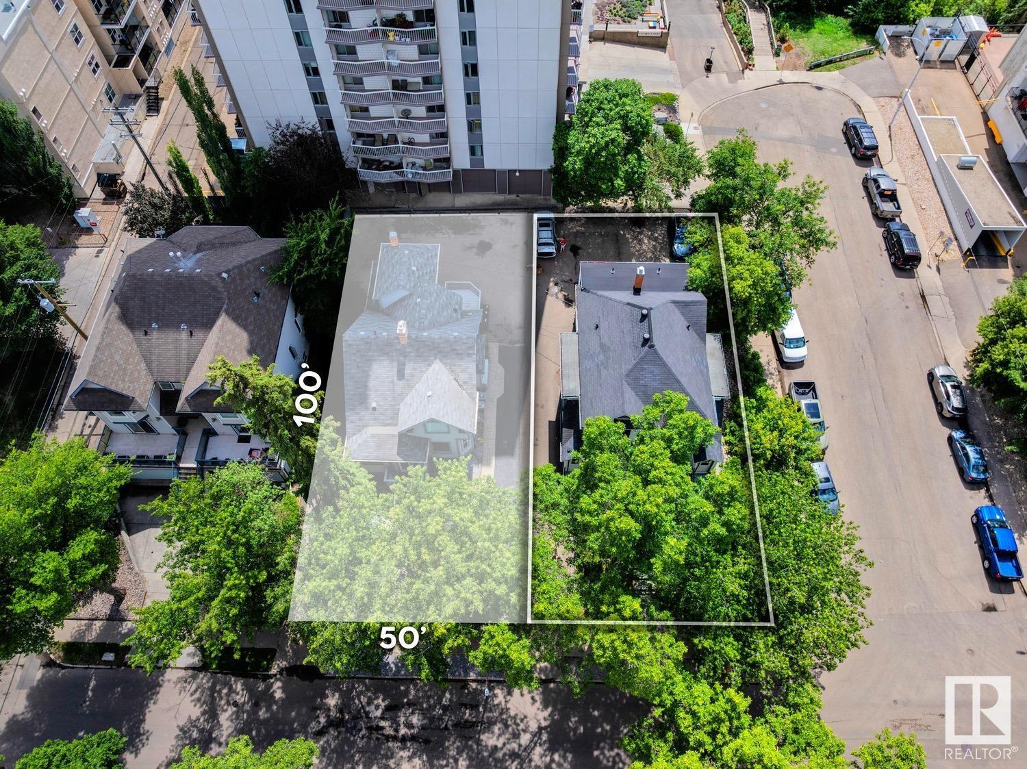 99 Av Nw Unit 11223, Edmonton, AB T5K 0G9