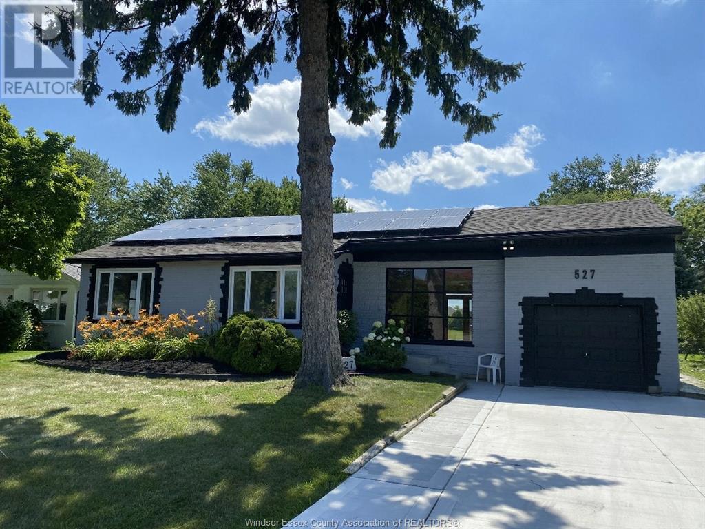 527 Jarvis Ave, Windsor, ON N8P 1C8