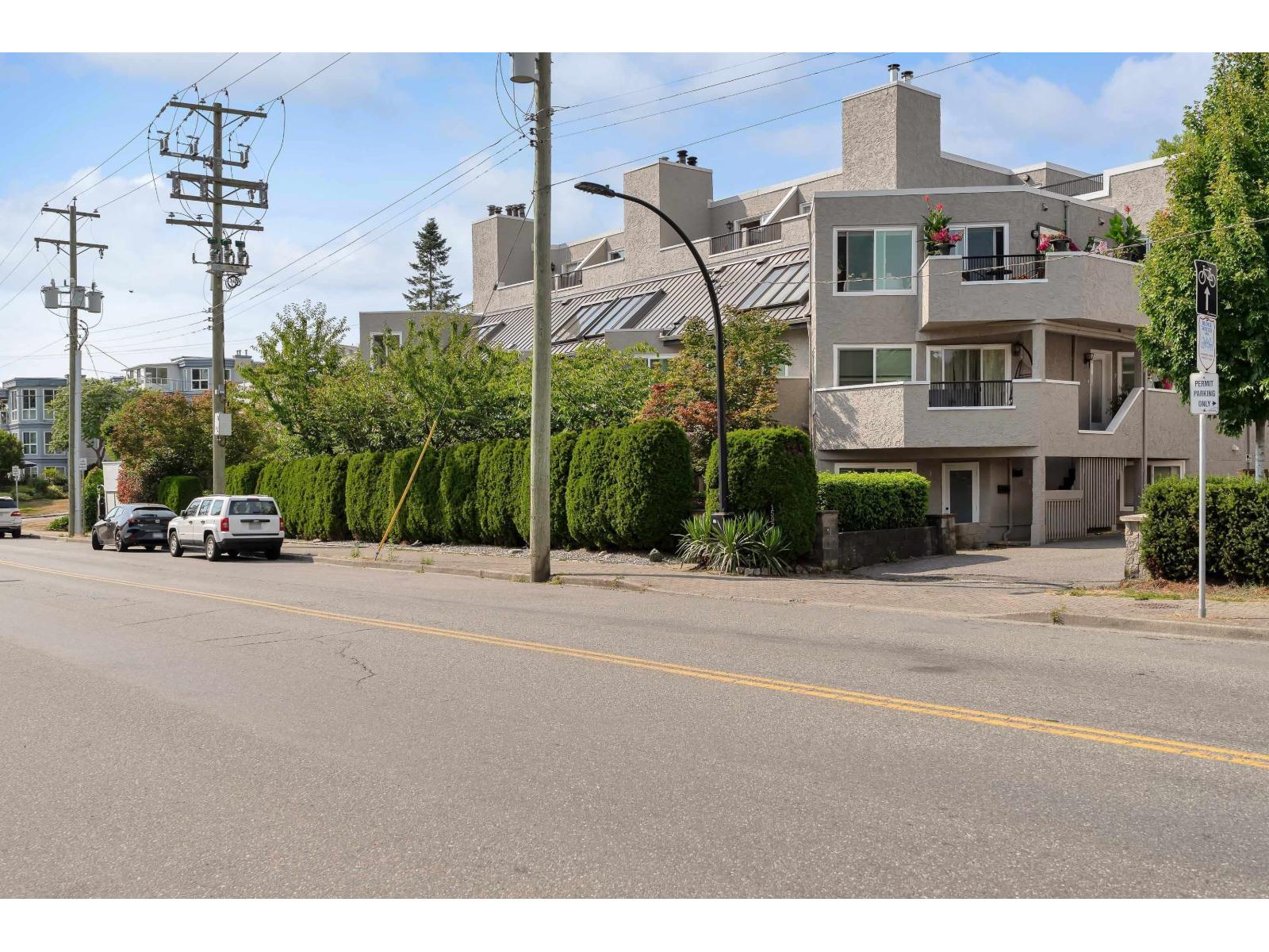 15971 Marine Drive Unit 11, White Rock, BC V4B 1G1