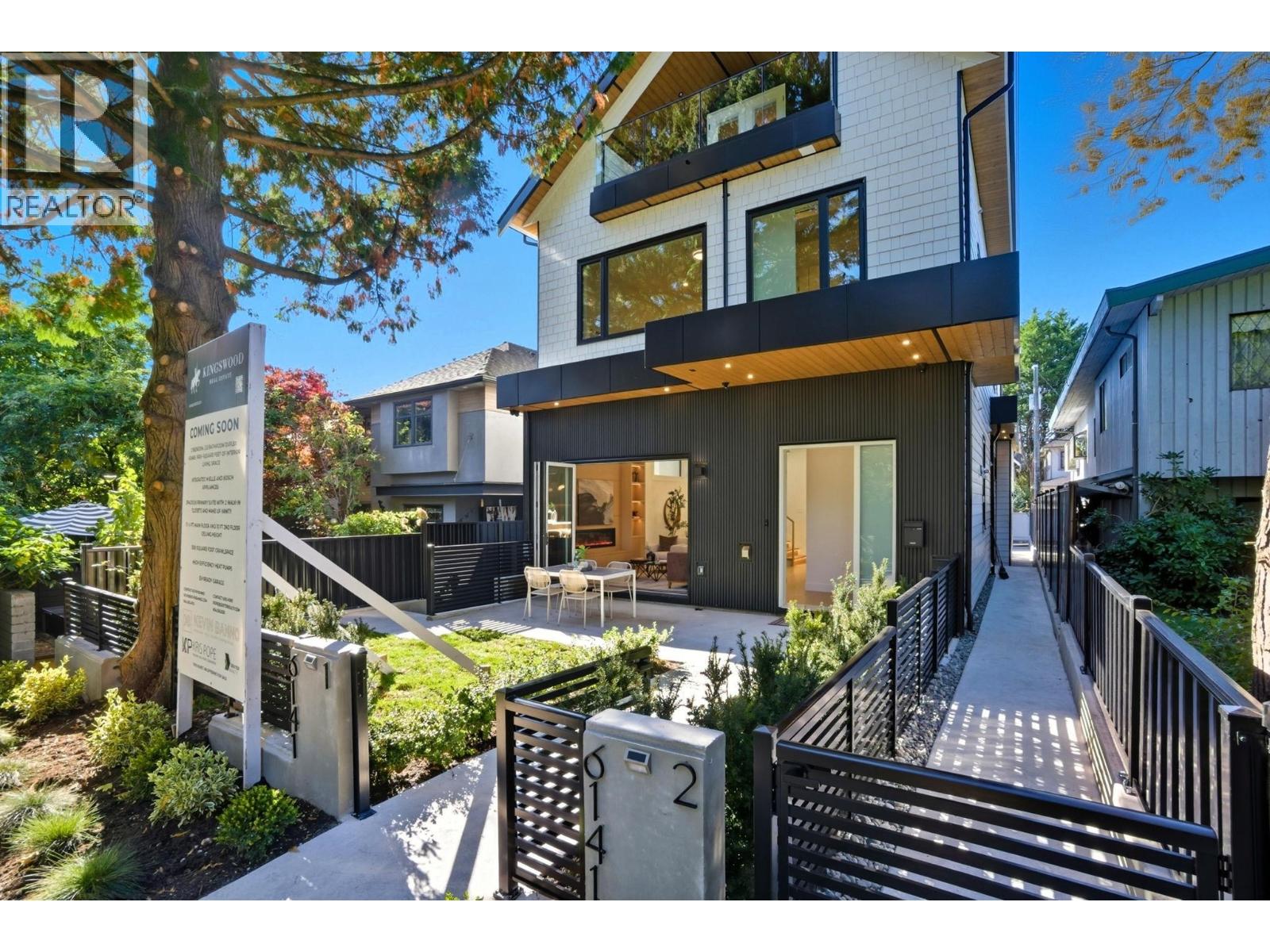 6141 Yew Street Unit 2, Vancouver, BC V6M 3Z1