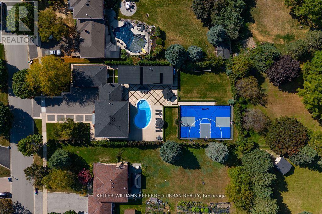 68 Findlay Ave, King, ON L7B 1E2